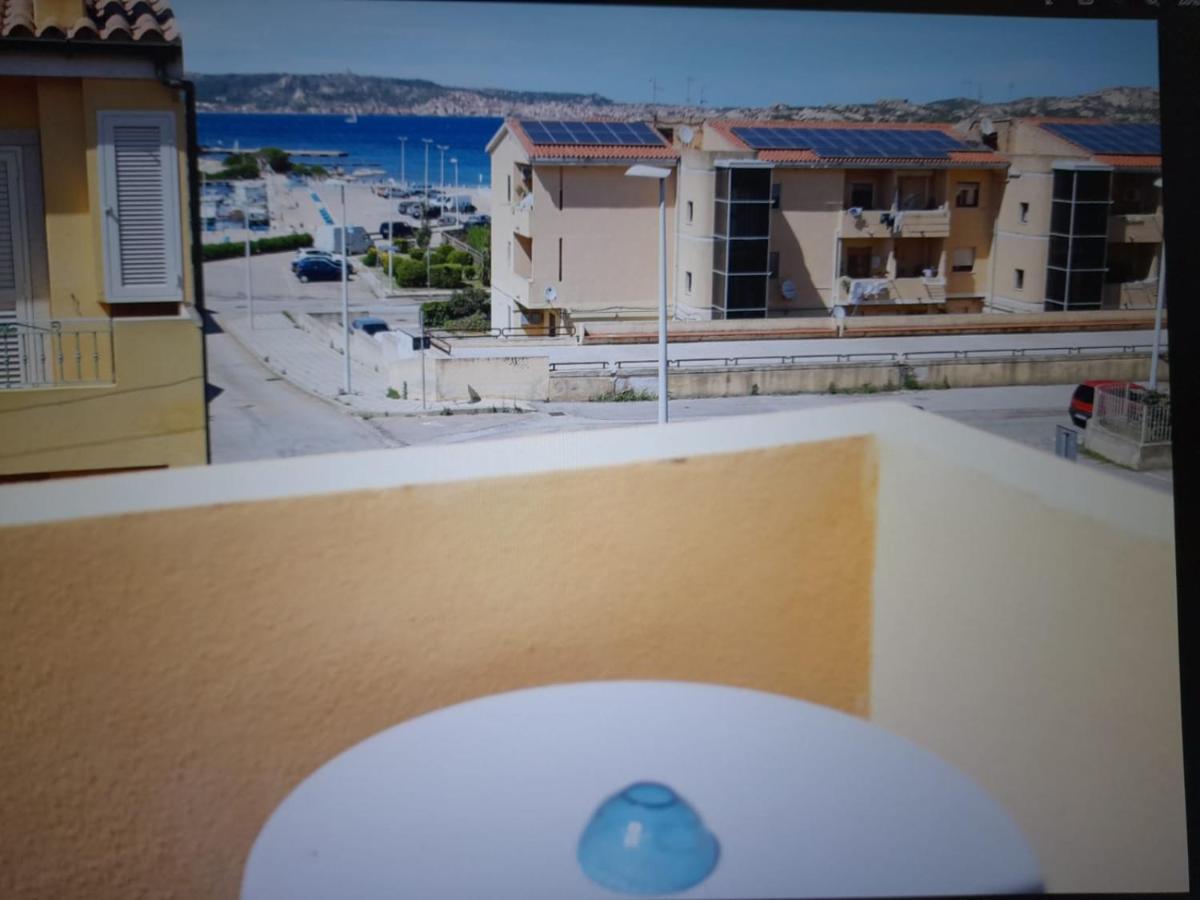 Le Camere Sul Porto Palau Buitenkant foto
